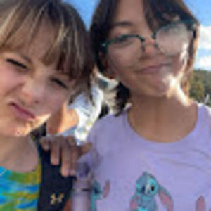 Meet your Posher, Elena